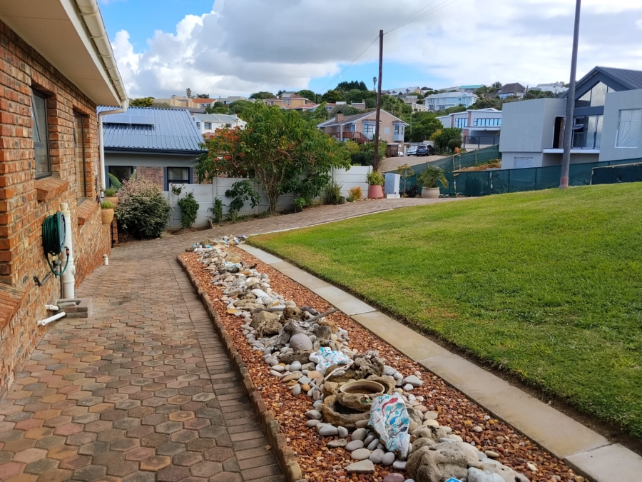 3 Bedroom Property for Sale in Dana Bay Western Cape